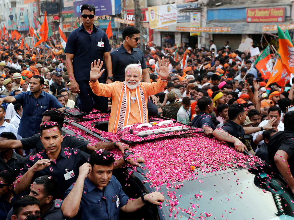 माननीय प्रधानमंत्री जी के वाराणसी आगमन के दृष्टिगतनगर में चलेगा महा सफाई अभियान